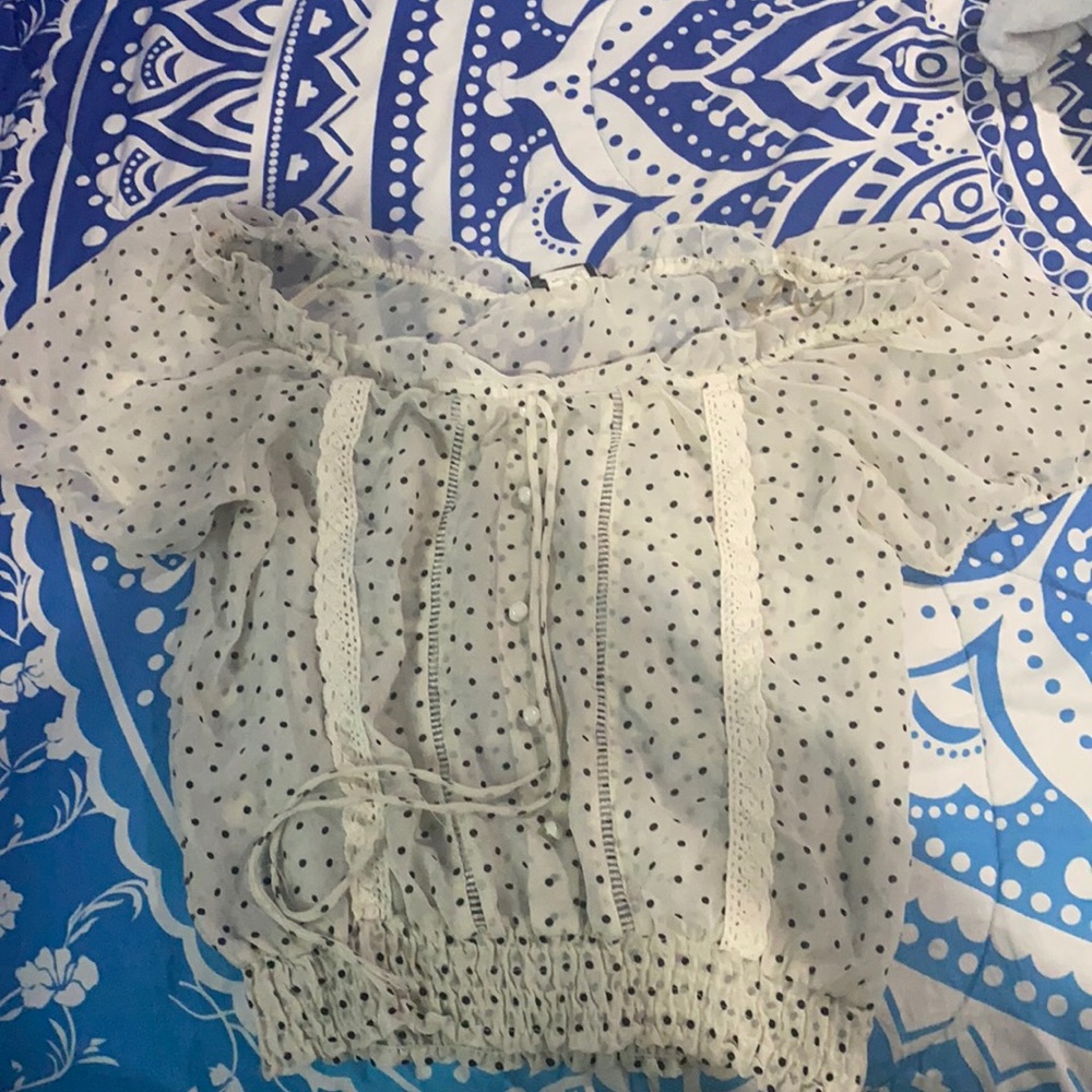 rue21 cinched polka dot shirt